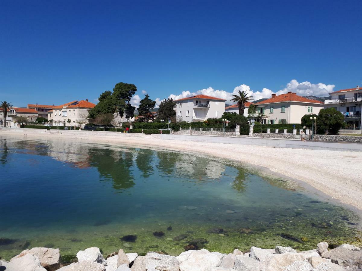 Apartment Aurora Kaštela Esterno foto